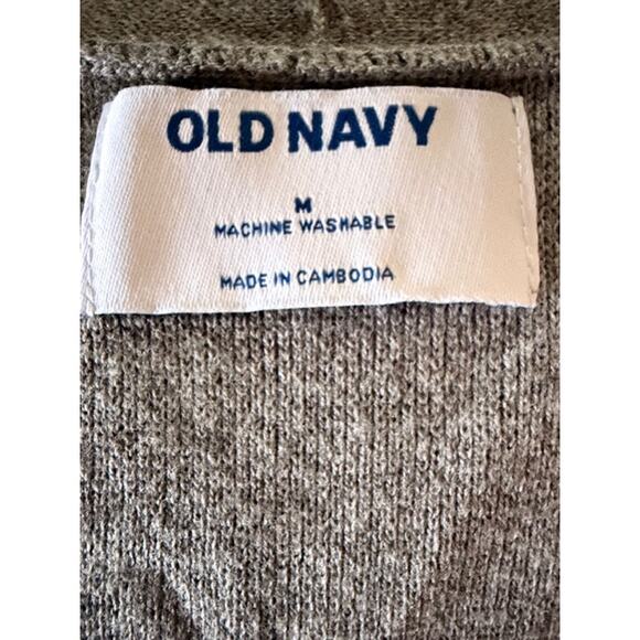 Old Navy NWT 3-Sweater Bundle – Size M (Gray, Cream, Black) - Picture 4 of 7